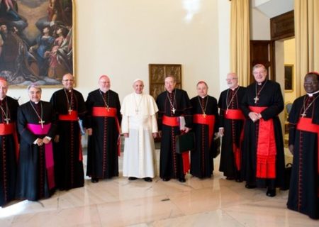 رسوایی جنسی در قلب واتیکان؛ یک مشاور ارشد پاپ متهم شد