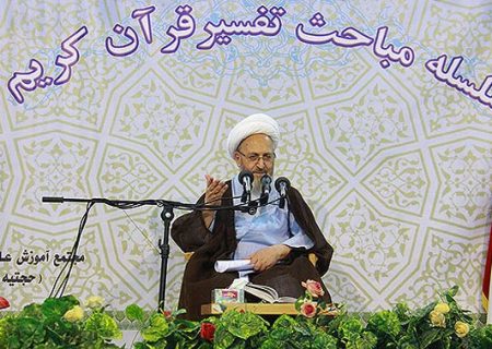 اسلام به سرعت در دنیا فراگیر خواهد شد/اسلام بر همه ادیان غلبه خواهد کرد