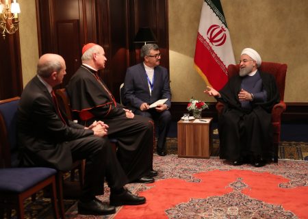 انتقال صحیح اعتقادات مذهبی به جوانان وظیفه مشترک همه ادیان است