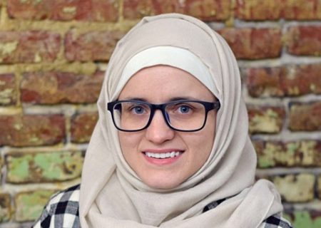 دختر مسیحی امریکایی از مسلمان شدن خود می گوید