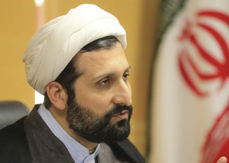 افراط در ظاهرگرایی بدون ضابطه نسبت به شریعت موجب خیزش جریان‌های تندرو شده است