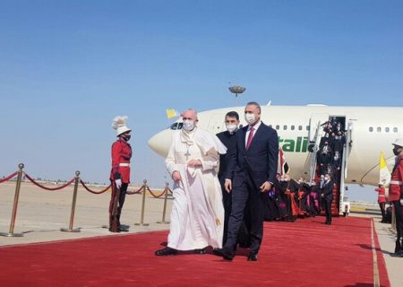 زوایای پنهان سفر پاپ به عراق