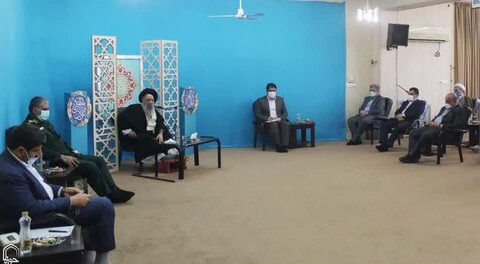 نشست هم‌اندیشی مبارزه با فرق انحرافی در خوزستان برگزار شد