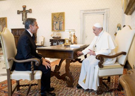 وزیر خارجه آمریکا با رهبر کاتولیک‌های جهان در واتیکان دیدار کرد