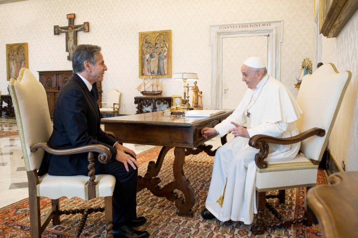 وزیر خارجه آمریکا با رهبر کاتولیک‌های جهان در واتیکان دیدار کرد