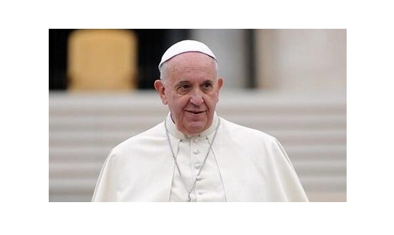پاپ فرانسیس: به استعفا فکر نمی کنم