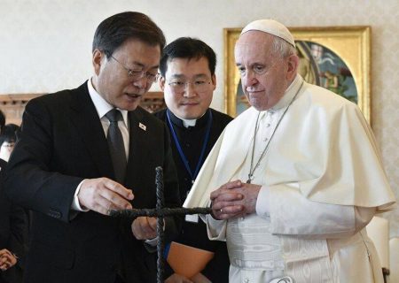 درخواست رئیس جمهور کره جنوبی از پاپ برای سفر به کره شمالی