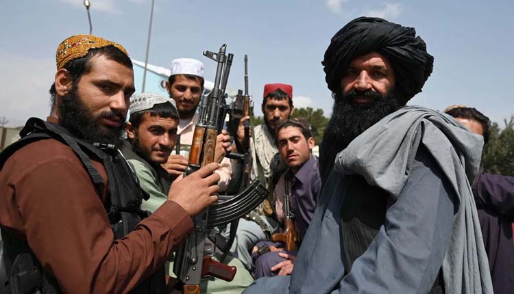 از تمام علما می‌خواهیم حکم مرتد بودن طالبان را اعلام کنند