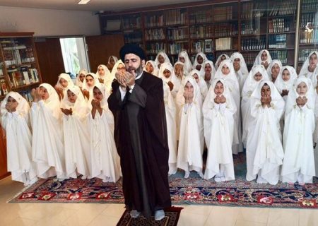 جشن عبادت دختران مسلمان در مرکز اسلامی هامبورگ برگزار می‌شود
