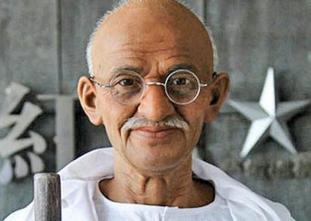 رهبر مذهبی هندو به جرم توهین به گاندی دستگیر شد