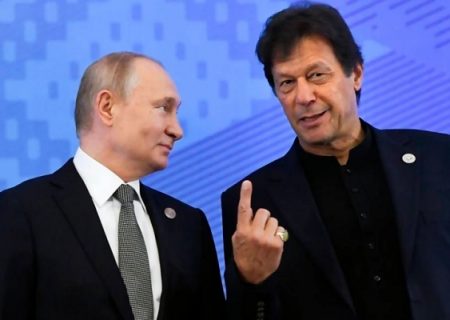 استقبال نخست‌وزیر پاکستان از سخنان پوتین درباره احترام به پیامبر (ص)