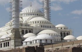 مسجد جامع زاهدان؛ مشهور ترین مسجد اهل سنت ایران