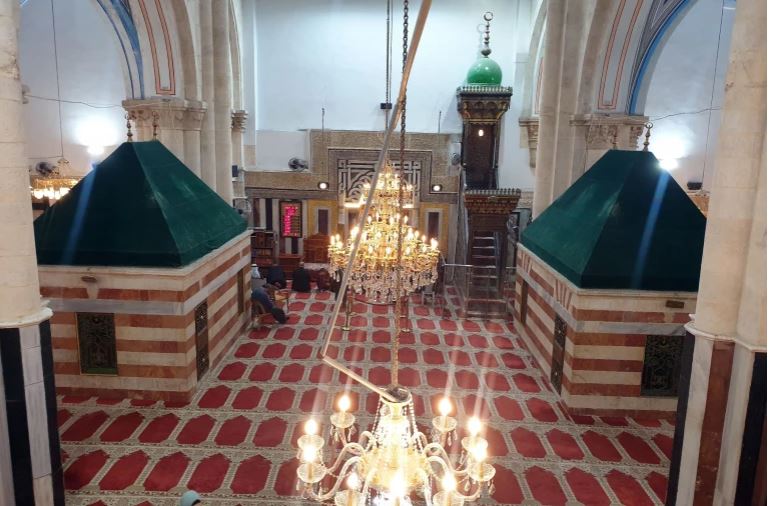 چه پیامبرانی در مسجد ابراهیمی فلسطین مدفون هستند؟