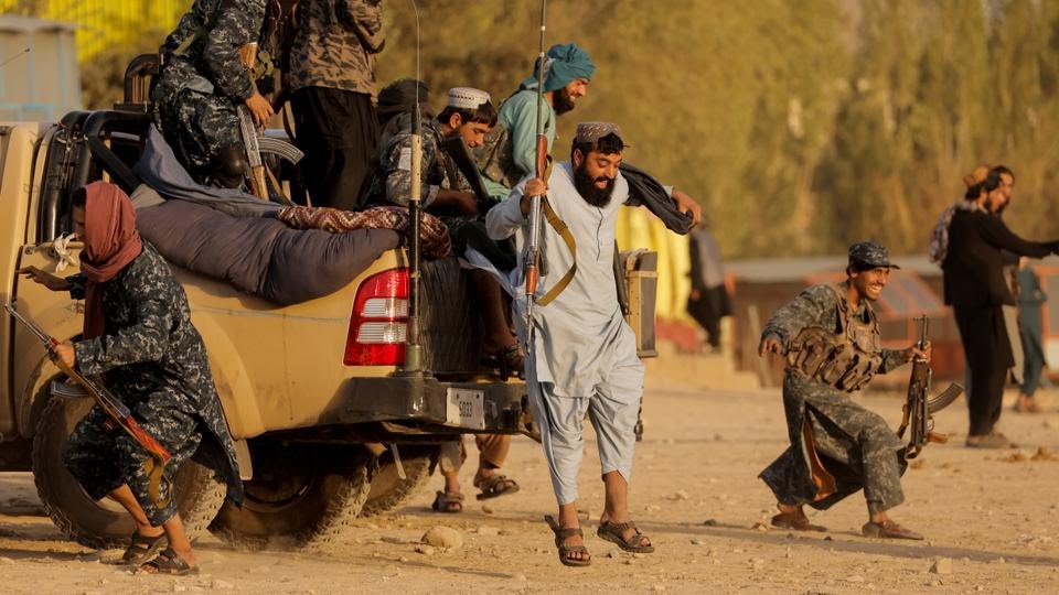 هشدار طالبان به امریکا: اگر از اعمال تحریک‌کننده دست نکشید، رویه خود را بازنگری می‌کنیم