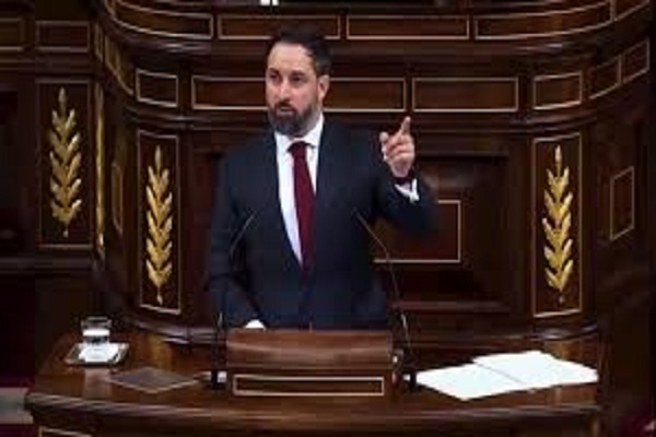 عضو راست‌گرای پارلمان اسپانیا: آوارگان مسلمان را به اروپا راه ندهید