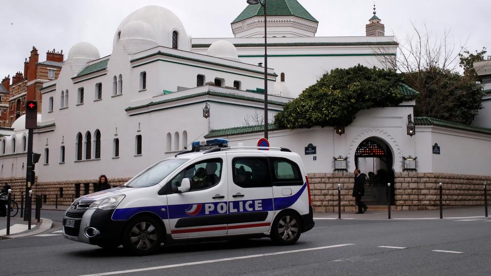 لغو تصمیم تعطیلی مسجد «الفاروق» / اقدام علیه بسته شدن ناعادلانه مساجد در فرانسه