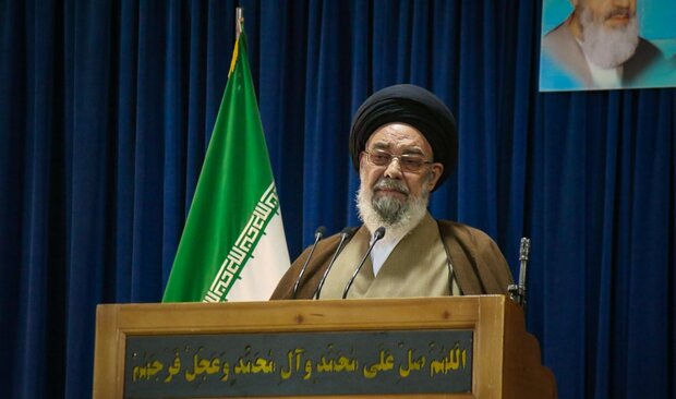 غرب از یهودیان به عنوان جاسوس استفاده می‌کند / یهودیان صهیونیست دشمن‌ترین دشمنان مومنان