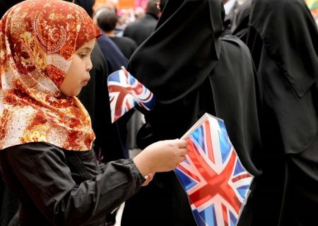 نرخ بالای بیکاری مسلمانان انگلیس به نگاه مذهبی و فرهنگی آنها مربوط نیست