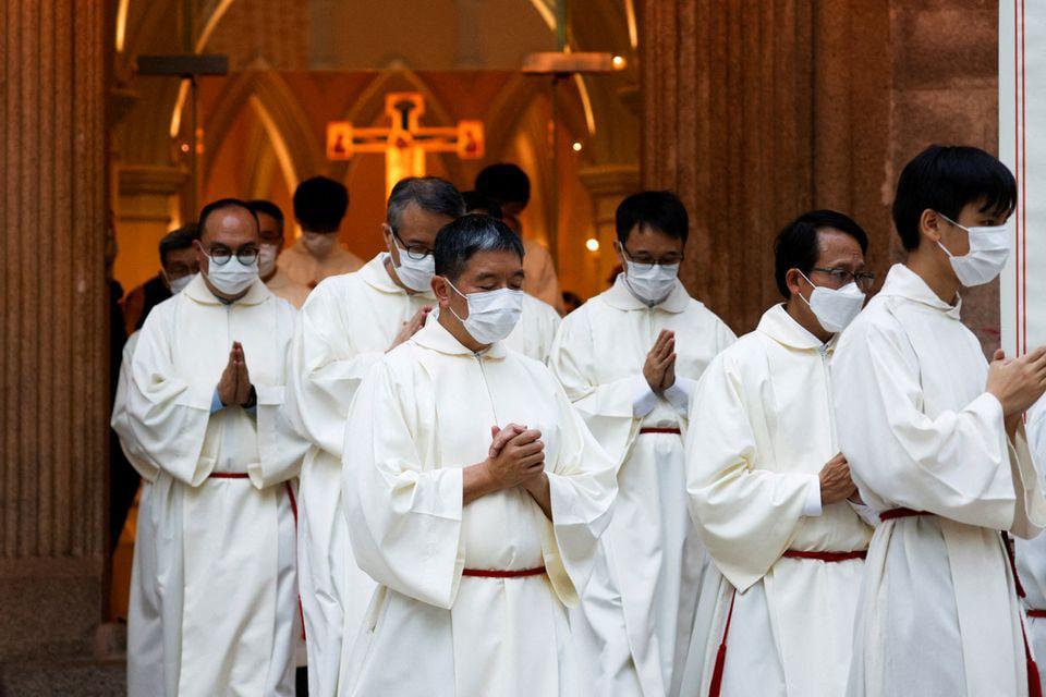 تبیین دیدگاه‌های مذهبی «شی» برای روحانیون هنگ‌کنگ از سوی اسقف‌ها و کشیشان چینی