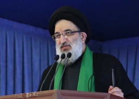 تقدیر امام جمعه کرج از دستگاه‌های امنیتی به دلیل برخورد با خط جاسوسی بهائیت