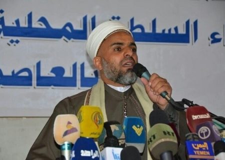 امت اسلامی امکانات و توان مقابله با دشمنان را در اختیار دارد