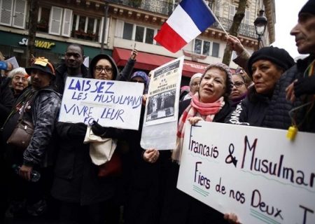 تداوم بستن مساجد فرانسه به بهانه قانون جنجالی ضد جدایی‌طلبی