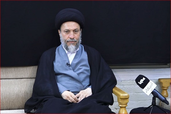 استقلال نهادهای دینی زمینه‌ساز تحقق وحدت در جهان اسلام است