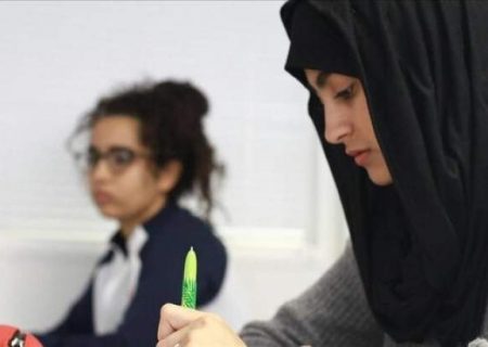 محرومیت دانش‌آموزان مسلمان فرانسه از غذای حلال
