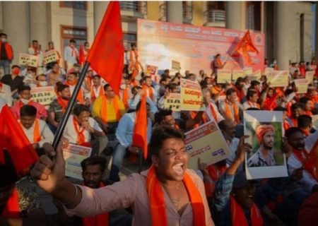 حمله هندوهای افراطی به مسلمانان حاضر در یک جشن تولد