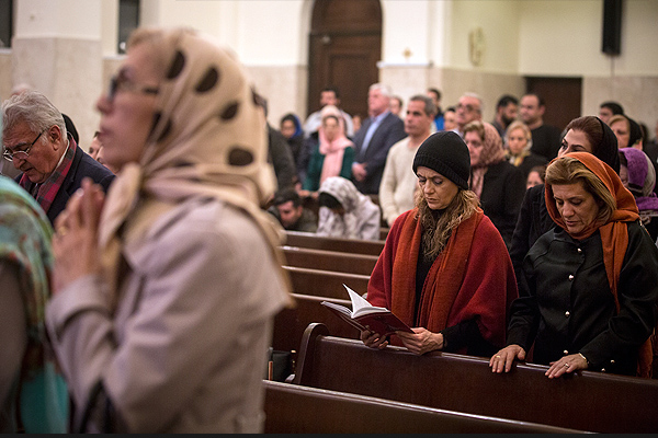علل گرایش به مسیحیت تبشیری بعد از انقلاب اسلامی