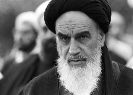 دیدگاه امام خمینی(ره) نسبت به مسیحیت امروزی و رسالت ادیان
