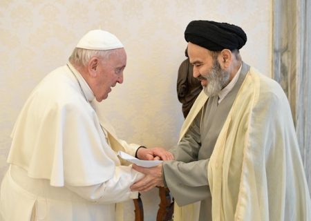 دیدار رئیس دانشگاه ادیان و مذاهب با پاپ فرانسیس