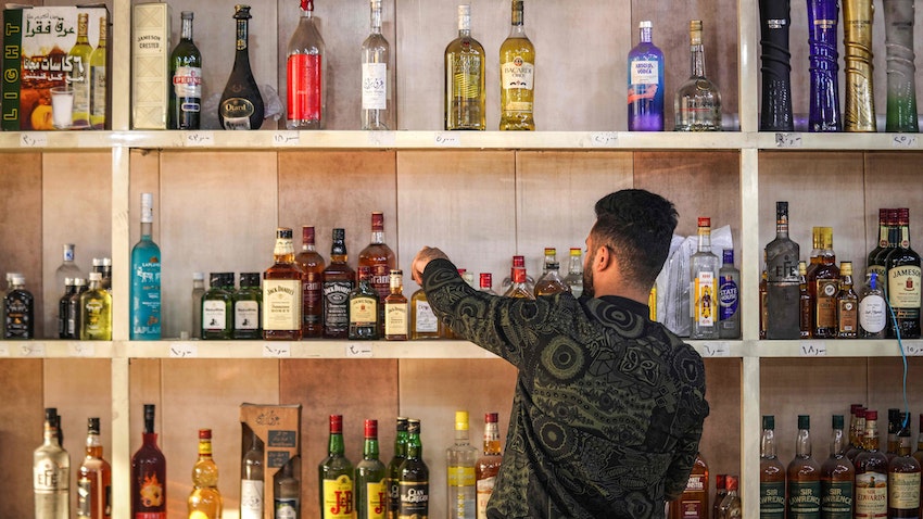گمرک عراق واردات مشروبات الکلی را در اجرای یک قانون بحث برانگیز ممنوع کرد