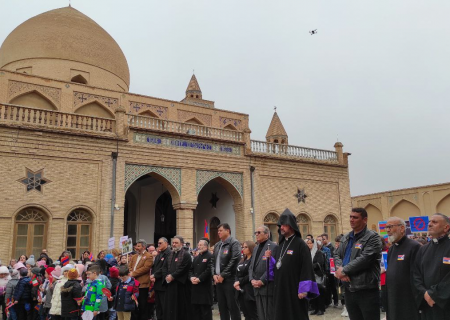 تجمع ارامنه اصفهان در اعتراض به اقدام جمهوری آذربایجان برای محاصره قره‌باغ