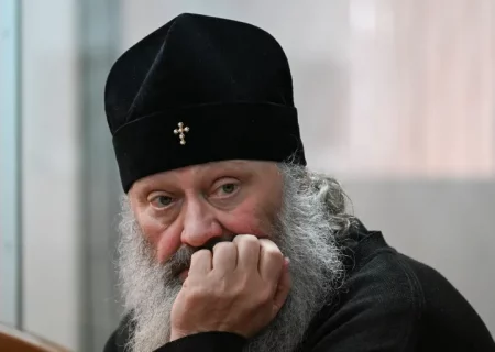 اوکراین یک مقام کلیسا را به حصر خانگی محکوم کرد