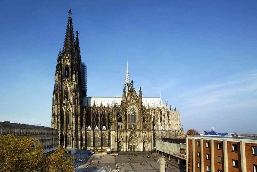 درآمد ۱۳ میلیارد یورویی کلیساهای آلمان در سال ۲۰۲۲