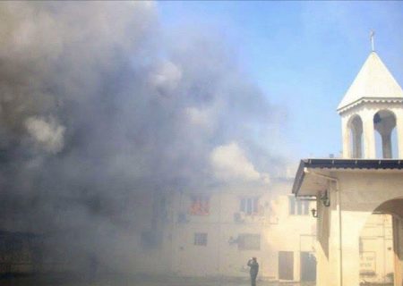 کلیسای ارامنه از آتش‌سوزی بافت تاریخی بندرانزلی در امان ماند