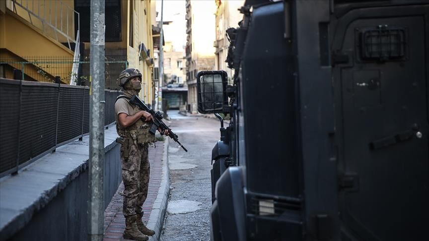 بازداشت ۵ مظنون به همکاری با داعش در استانبول