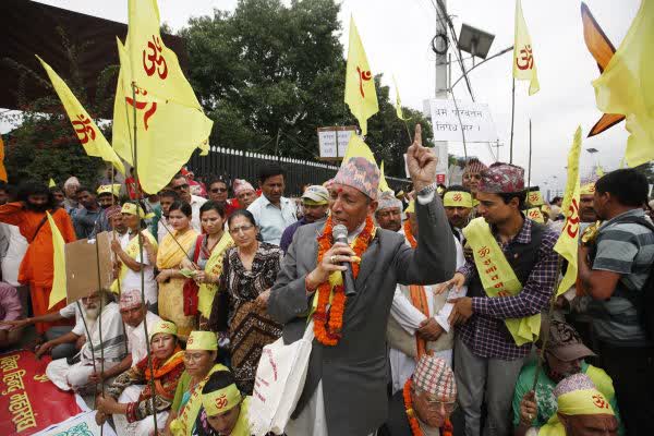 پشت پرده تنش‌های مذهبی در نپال