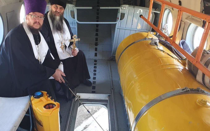 متبرک کردن مناطق روسیه با آب مقدس برای محافظت از حملات اوکراین