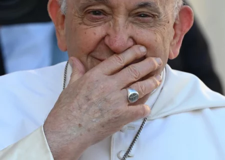 شورایی برای انتخاب پاپ بعدی؛ «فرانسیس» و معرفی 21 کاردینال جدید
