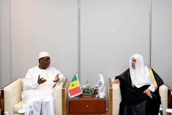 بازدید رئیس جمهور سنگال از انجمن جهان اسلام در مکه
