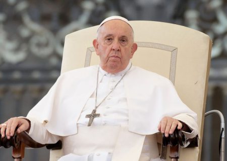 پاپ فرانسیس: 2023 سال «رنج جنگ» بود/ زنان هدیه خداوند هستند