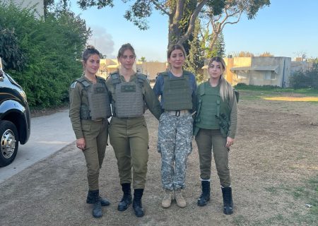 جنایت‌شویی با دختران زیبا/ ملکه زیبایی عراق در جمع نظامیان اسرائیلی