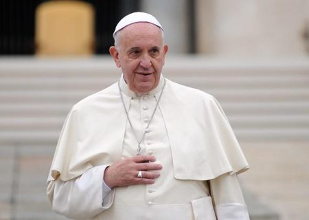 پاپ فرانسیس نسبت به انفجارهای کرمان ابراز تاسف کرد
