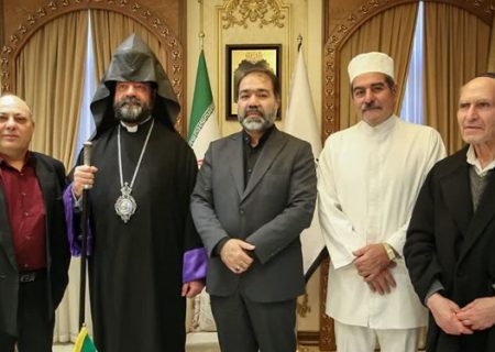 دیدار پیشوایان ادیان توحیدی با استاندار اصفهان