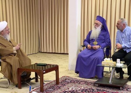 مرجع تقلید شیعیان با اسقف اعظم گرجستان دیدار کرد