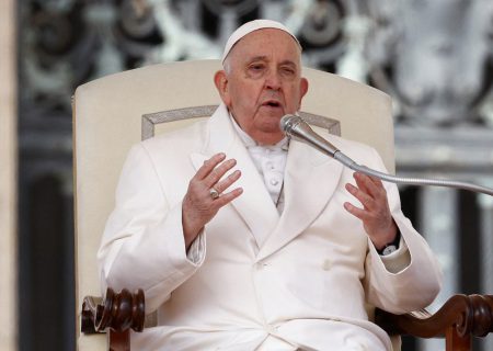 پاپ فرانسیس: استعفا یک فرضیه بعید است