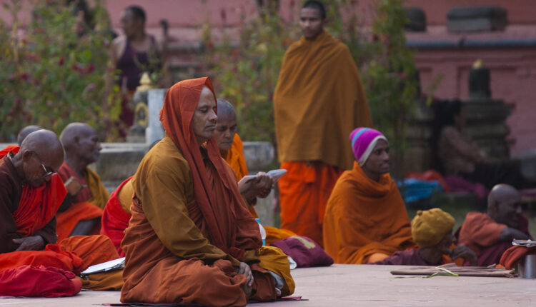از مراسم حج بودائیان چه می دانید؟