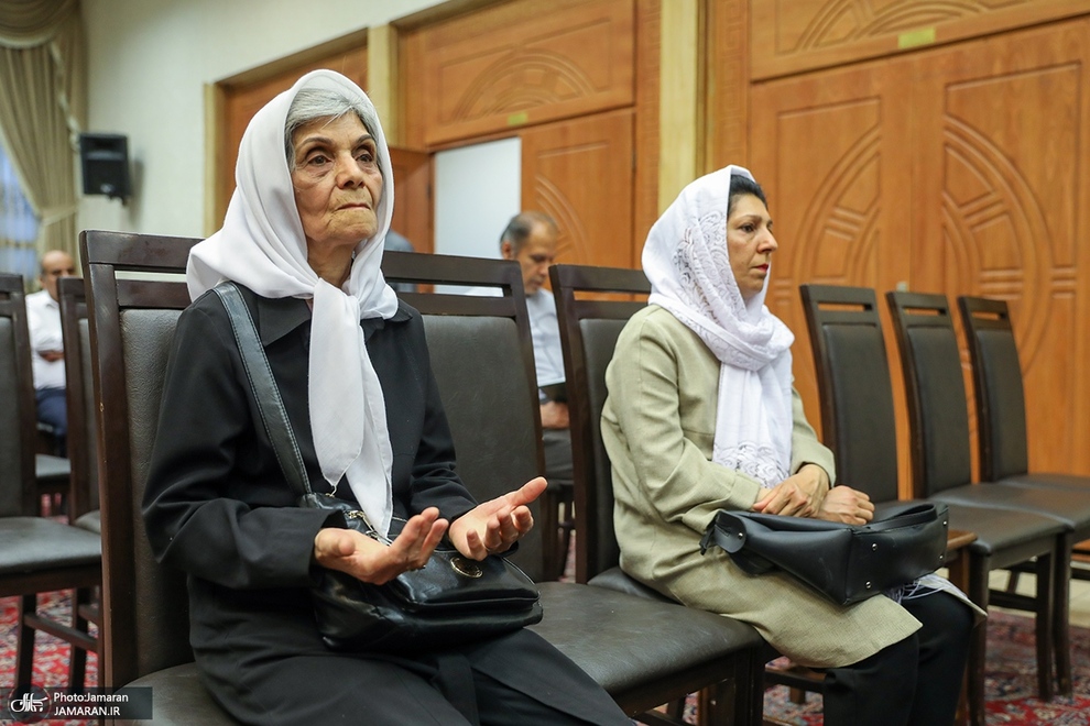  (تصاویر) مراسم بزرگداشت امام خمینی در آدریان زرتشتیان